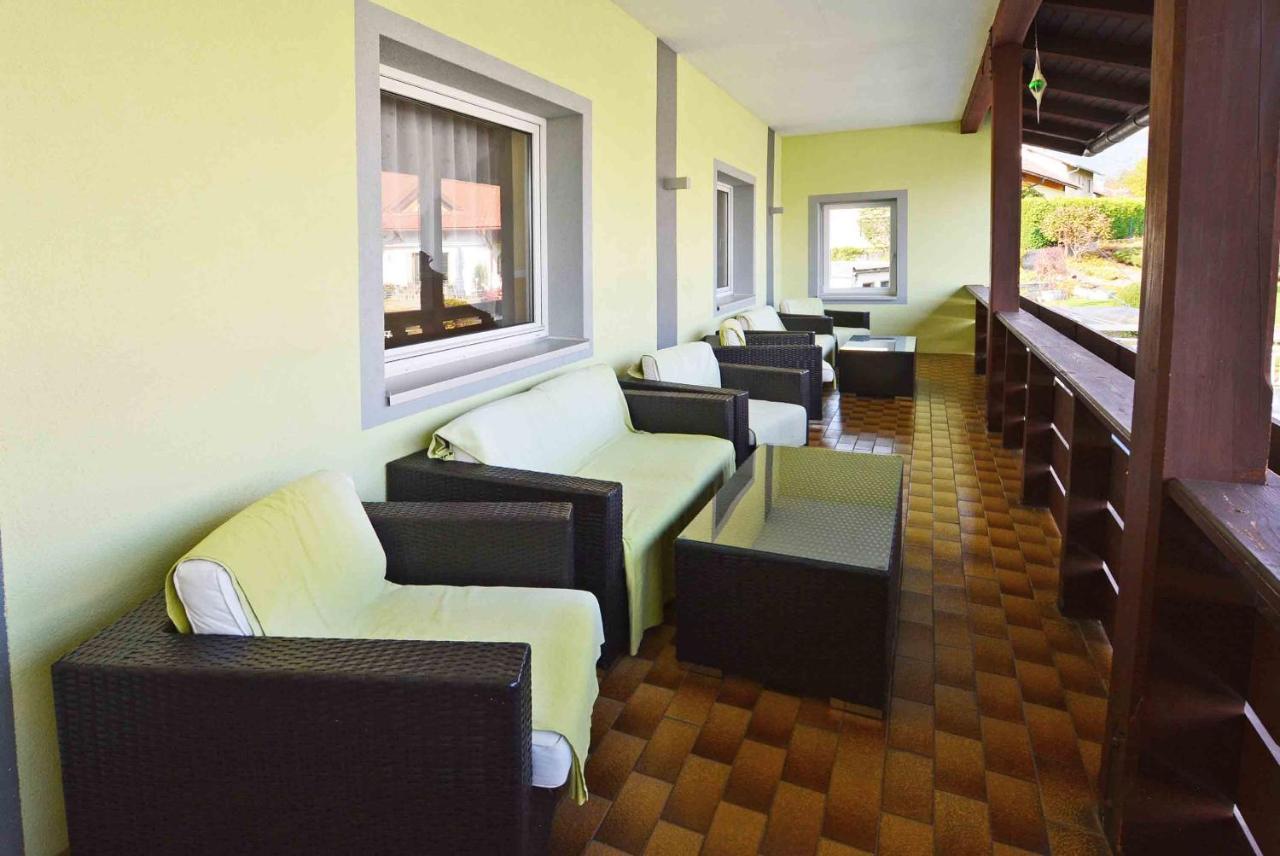 Gemuetliches Apartment In Ruhelage Villach Exteriör bild